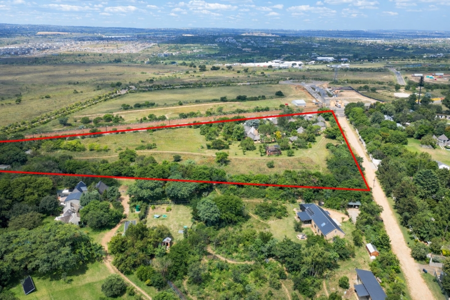 5 Bedroom Property for Sale in North Champagne Estate Gauteng