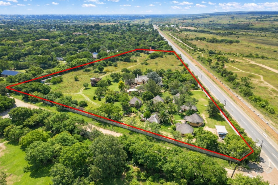 5 Bedroom Property for Sale in North Champagne Estate Gauteng