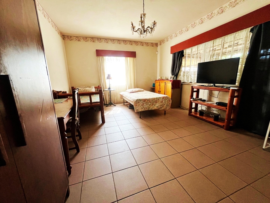 4 Bedroom Property for Sale in Eldoraigne Gauteng