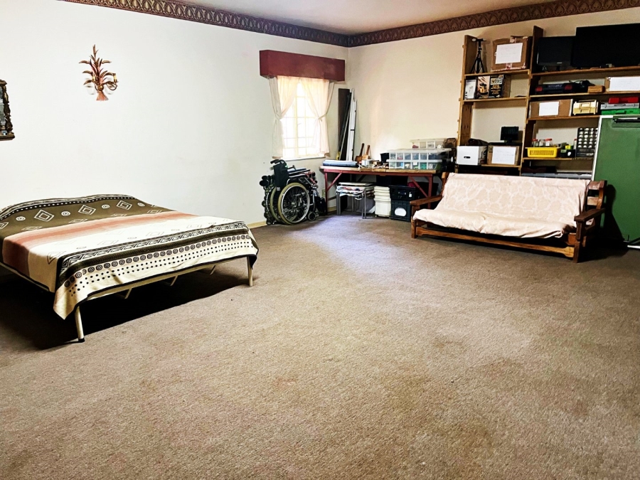 4 Bedroom Property for Sale in Eldoraigne Gauteng