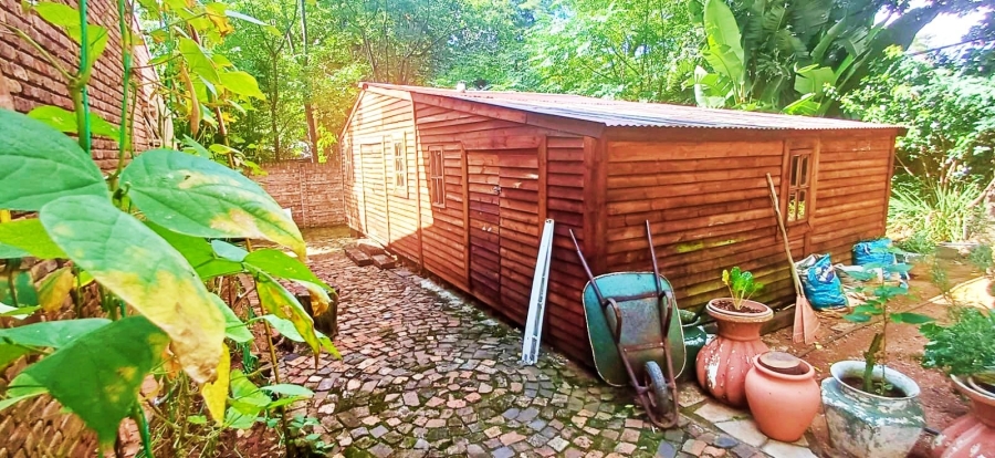 4 Bedroom Property for Sale in Eldoraigne Gauteng