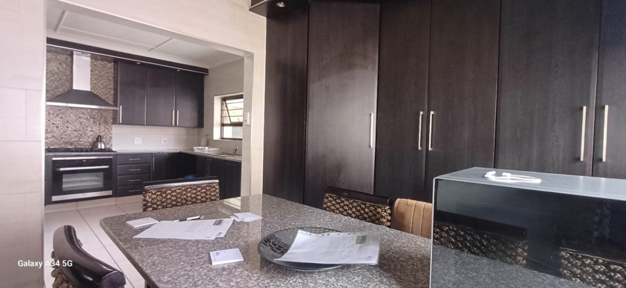 3 Bedroom Property for Sale in South Crest Gauteng