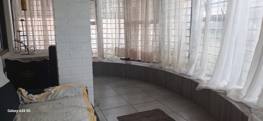 3 Bedroom Property for Sale in South Crest Gauteng