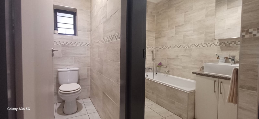 3 Bedroom Property for Sale in South Crest Gauteng