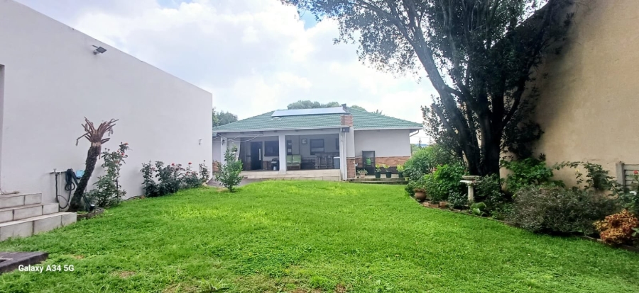 3 Bedroom Property for Sale in South Crest Gauteng
