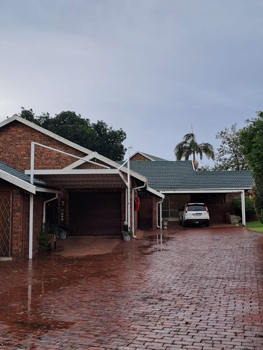 4 Bedroom Property for Sale in Wonderboom Gauteng