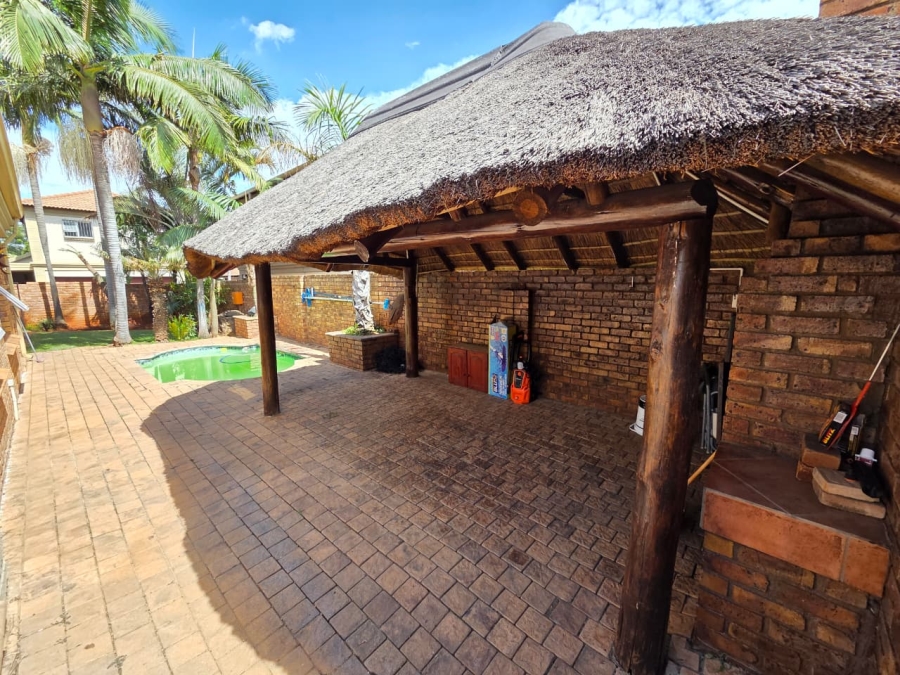 3 Bedroom Property for Sale in Magalieskruin Gauteng