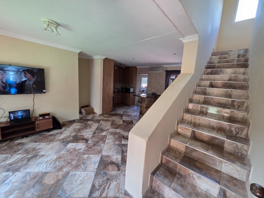 3 Bedroom Property for Sale in Magalieskruin Gauteng
