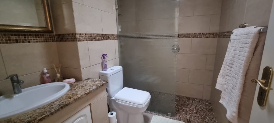 3 Bedroom Property for Sale in Bruma Gauteng