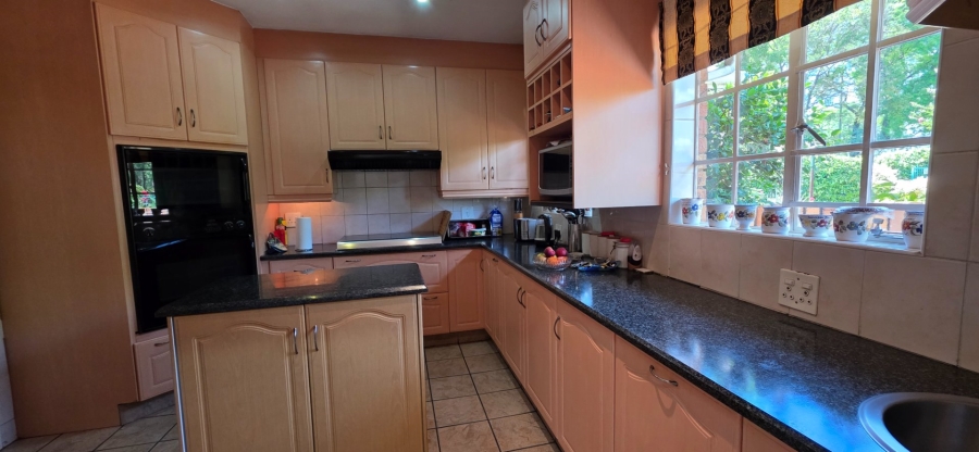 4 Bedroom Property for Sale in Dowerglen Gauteng