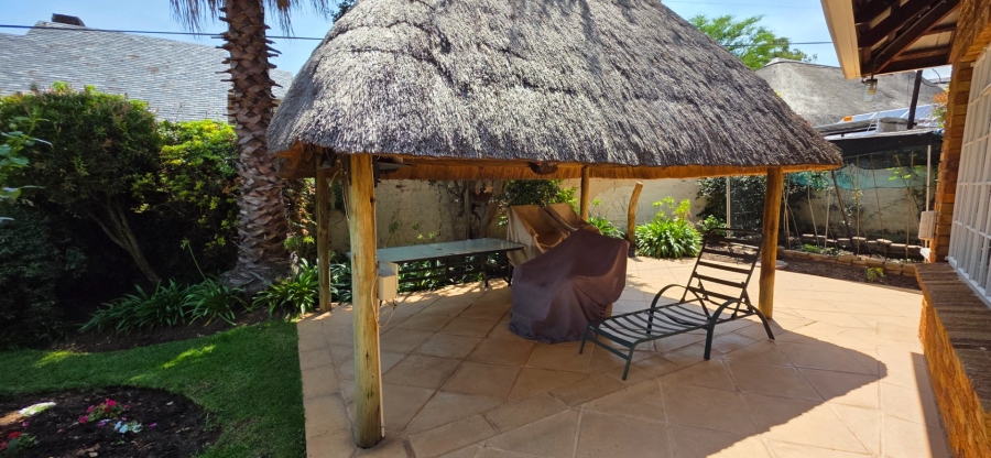 4 Bedroom Property for Sale in Dowerglen Gauteng