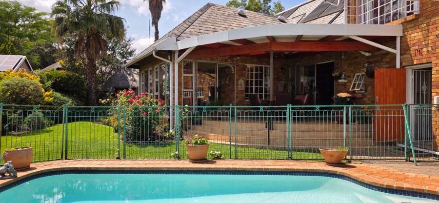4 Bedroom Property for Sale in Dowerglen Gauteng