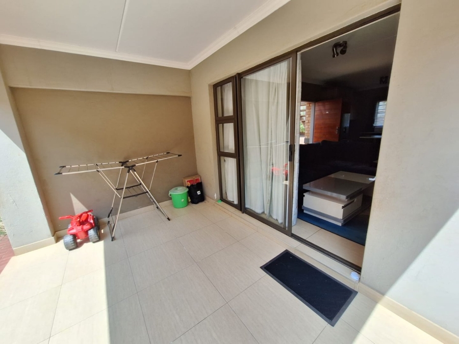 2 Bedroom Property for Sale in Andeon AH Gauteng