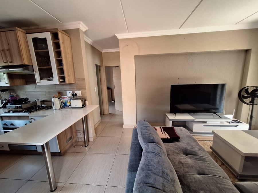 2 Bedroom Property for Sale in Andeon AH Gauteng