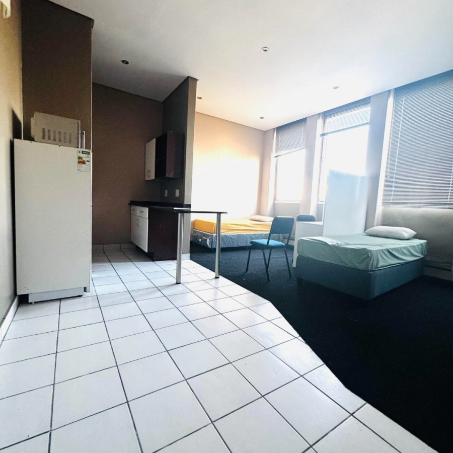 1 Bedroom Property for Sale in Braamfontein Gauteng