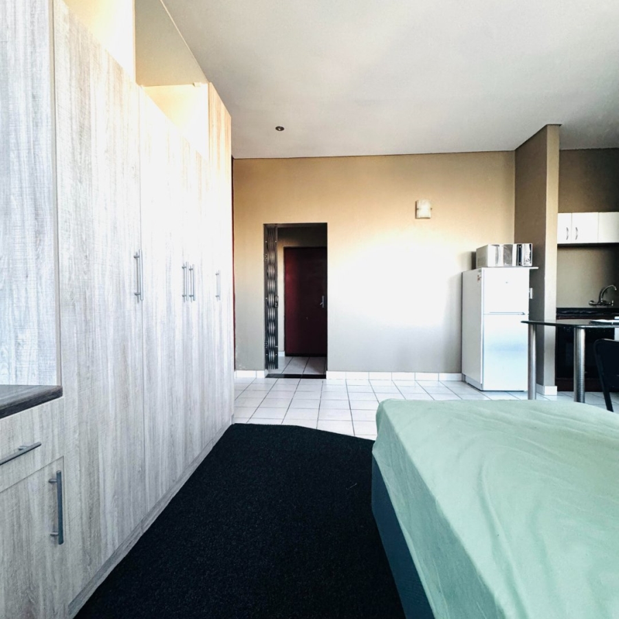 1 Bedroom Property for Sale in Braamfontein Gauteng