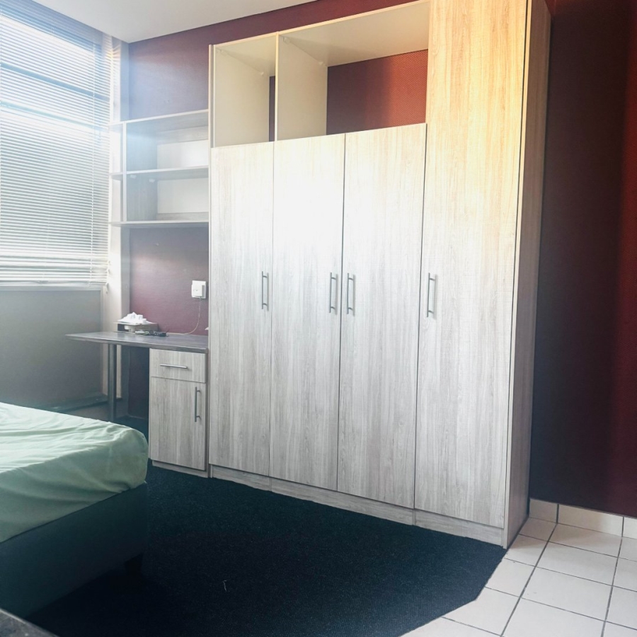 1 Bedroom Property for Sale in Braamfontein Gauteng