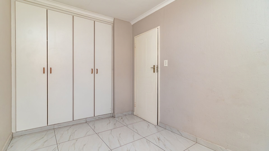 2 Bedroom Property for Sale in Bedfordview Gauteng