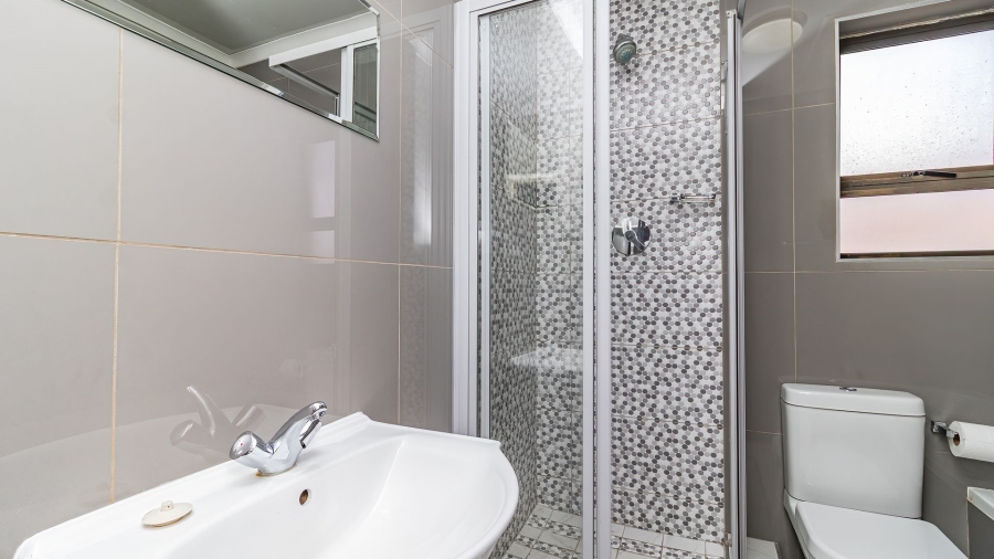 2 Bedroom Property for Sale in Bedfordview Gauteng