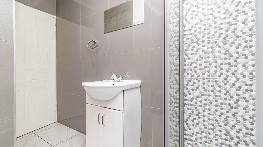 2 Bedroom Property for Sale in Bedfordview Gauteng