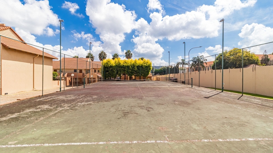2 Bedroom Property for Sale in Bedfordview Gauteng