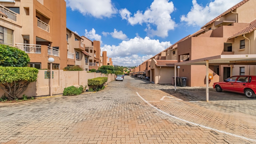 2 Bedroom Property for Sale in Bedfordview Gauteng