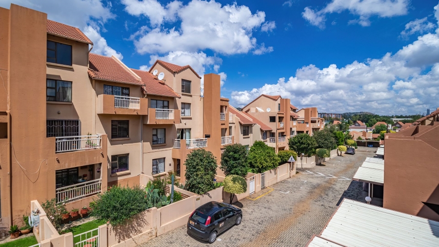 2 Bedroom Property for Sale in Bedfordview Gauteng