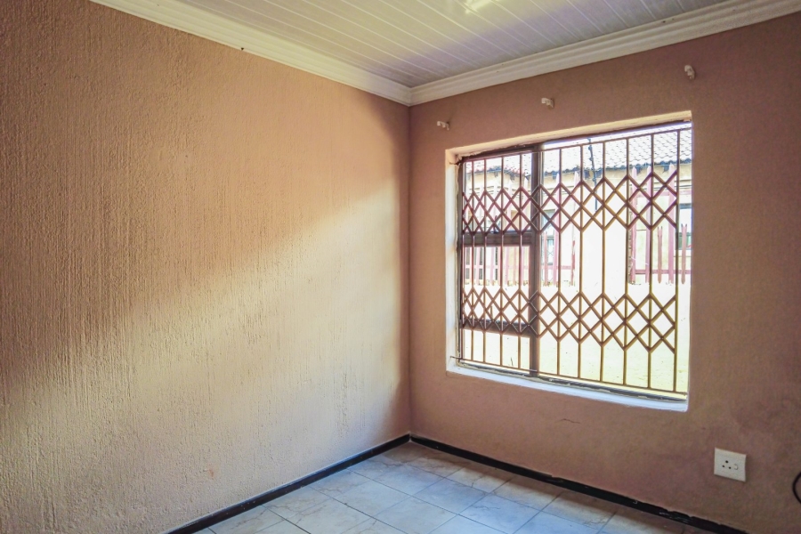 4 Bedroom Property for Sale in Karenpark Gauteng