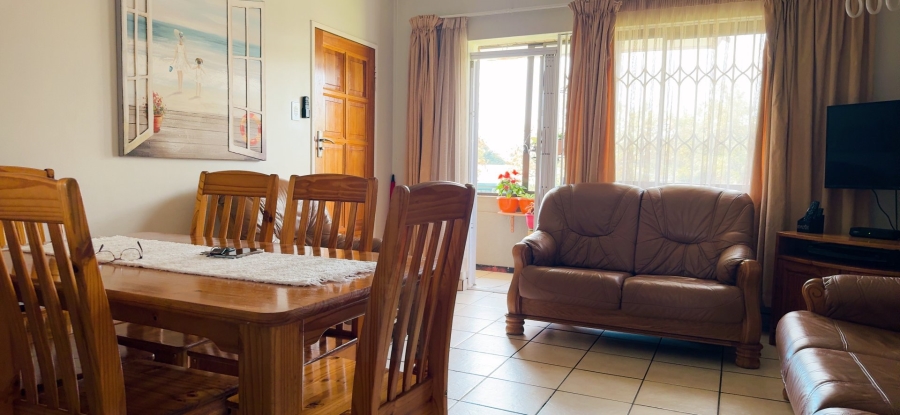 2 Bedroom Property for Sale in Three Rivers Gauteng