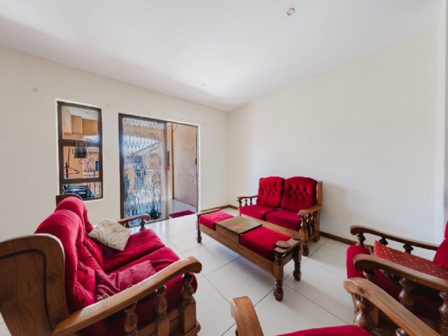 3 Bedroom Property for Sale in Sunnyrock Gauteng