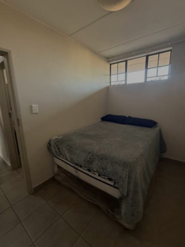 2 Bedroom Property for Sale in Lotus Gardens Gauteng