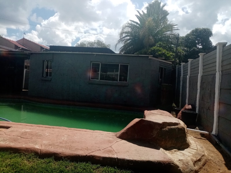 3 Bedroom Property for Sale in Danville Gauteng