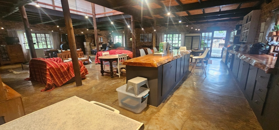 Commercial Property for Sale in Roodeplaat Gauteng