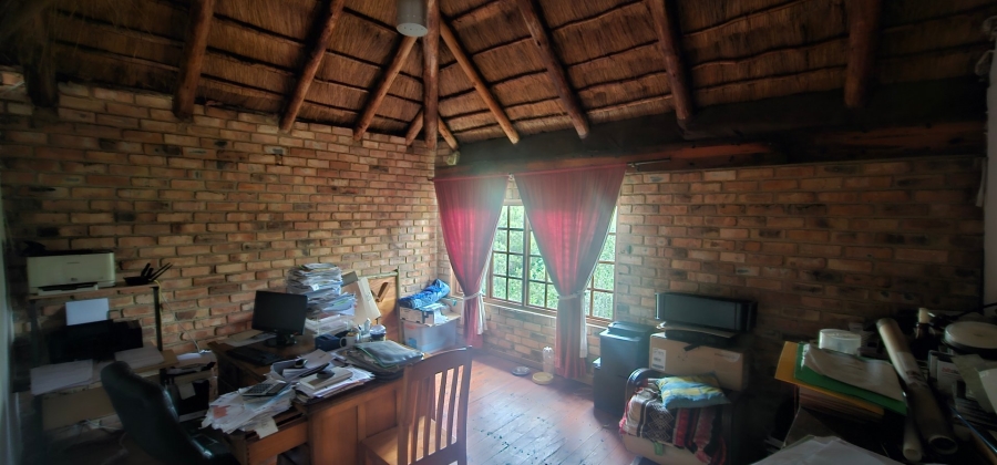 Commercial Property for Sale in Roodeplaat Gauteng