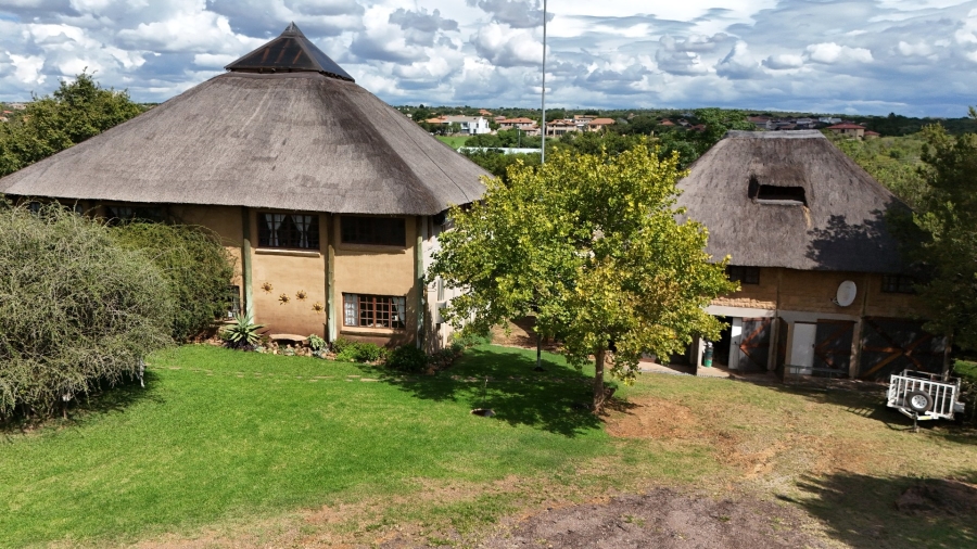 Commercial Property for Sale in Roodeplaat Gauteng
