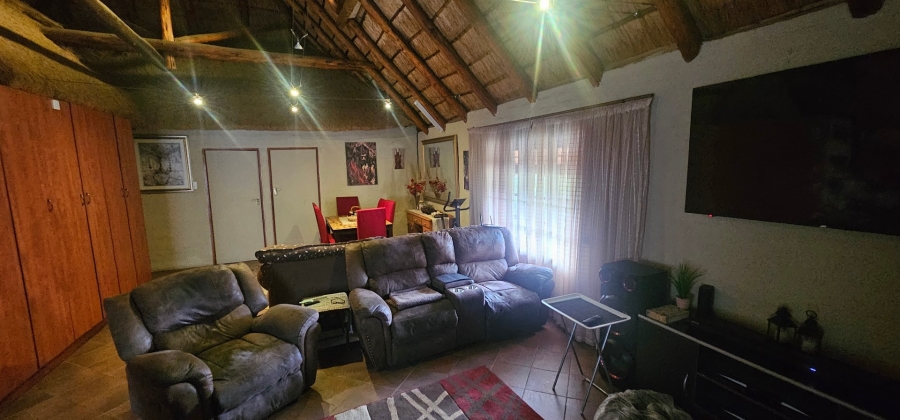 Commercial Property for Sale in Roodeplaat Gauteng
