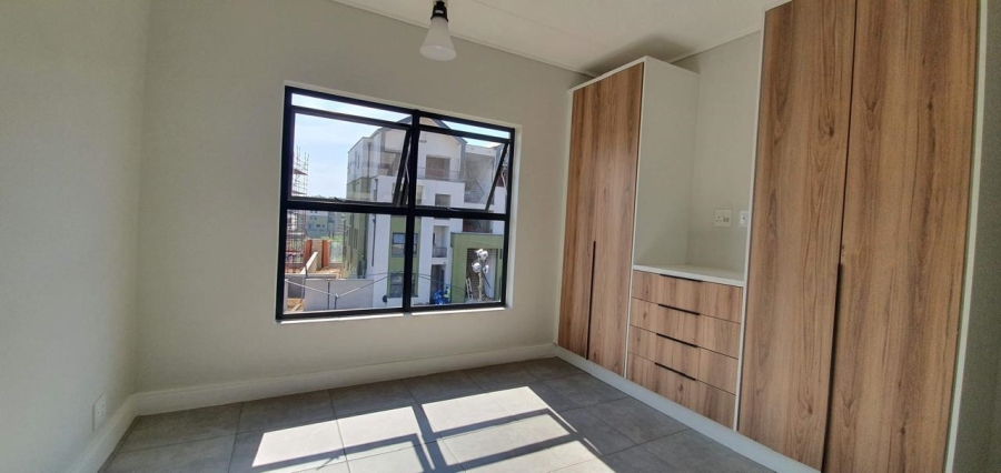 To Let 2 Bedroom Property for Rent in Waterfall Gauteng