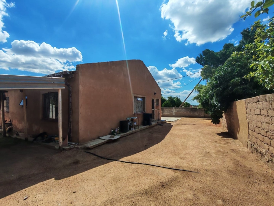 3 Bedroom Property for Sale in Soshanguve JJ Gauteng