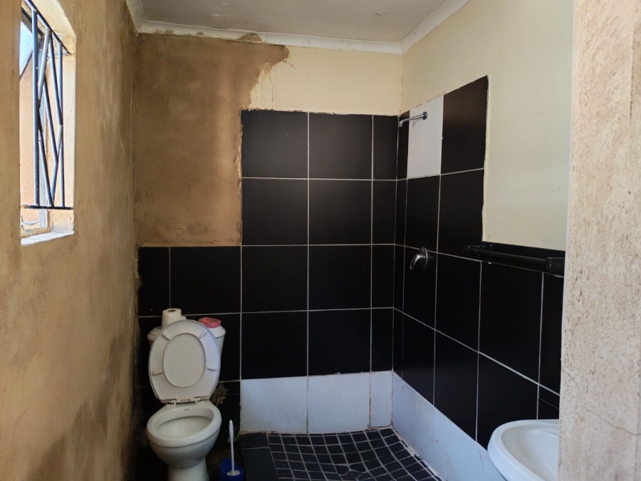 3 Bedroom Property for Sale in Soshanguve JJ Gauteng