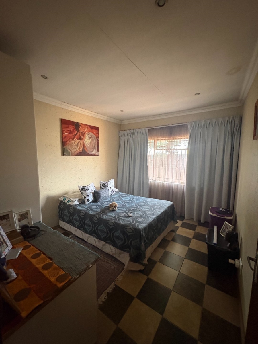 3 Bedroom Property for Sale in Soshanguve JJ Gauteng