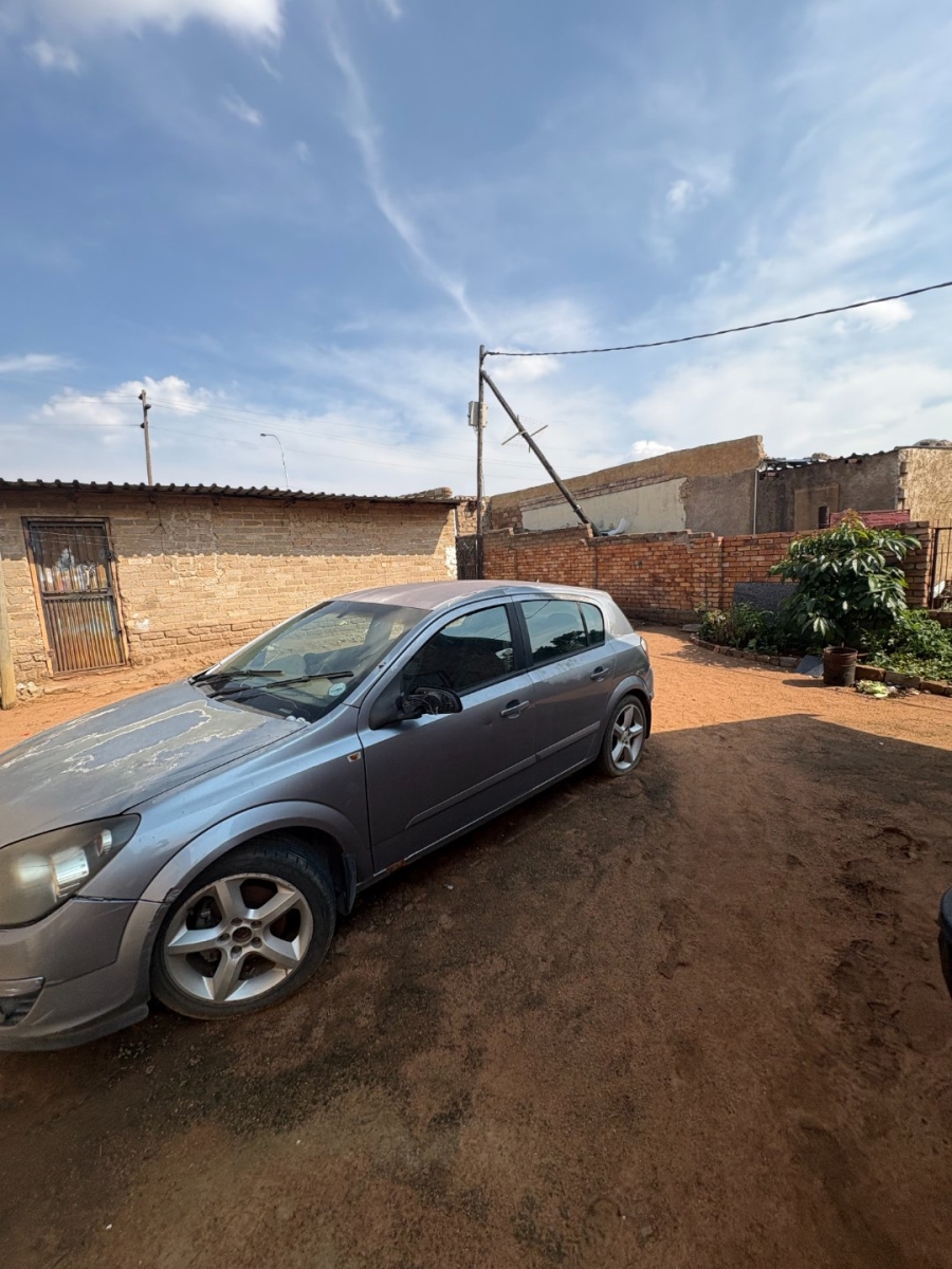 3 Bedroom Property for Sale in Soshanguve JJ Gauteng