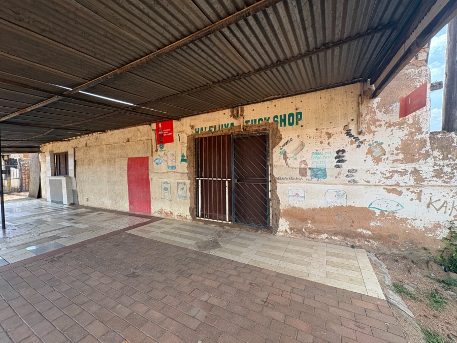 3 Bedroom Property for Sale in Soshanguve JJ Gauteng