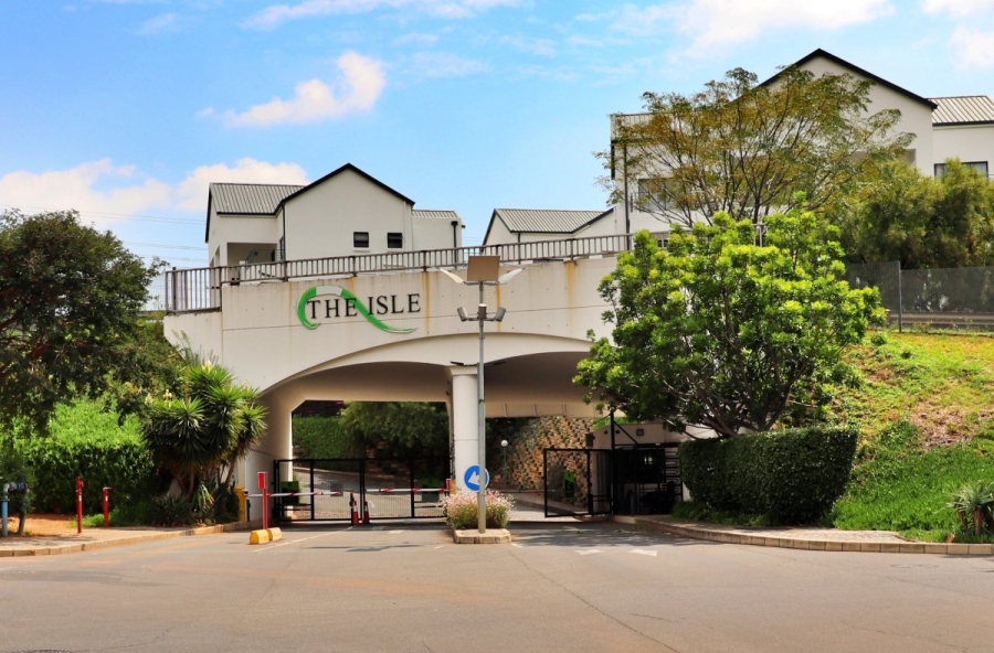 2 Bedroom Property for Sale in The Isle Gauteng
