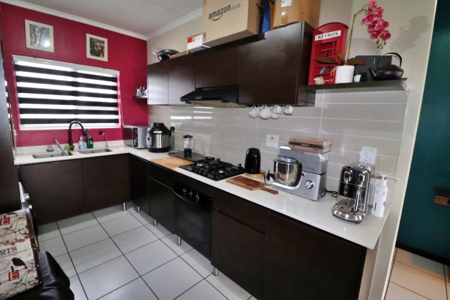 2 Bedroom Property for Sale in The Isle Gauteng