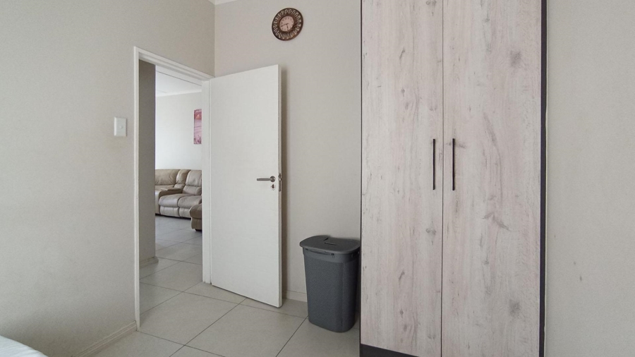 2 Bedroom Property for Sale in Erand Gardens Gauteng