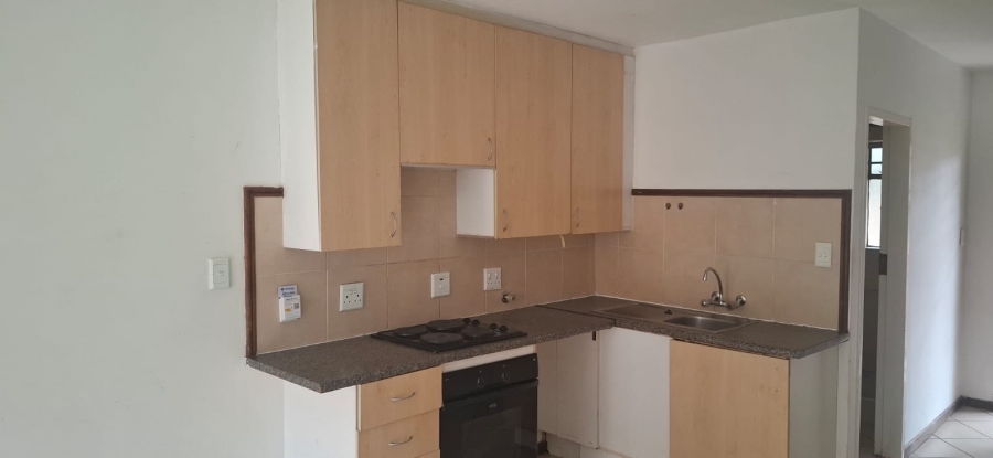 To Let 1 Bedroom Property for Rent in Karenpark Gauteng