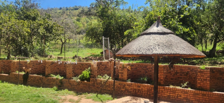 4 Bedroom Property for Sale in Kameelfontein Gauteng