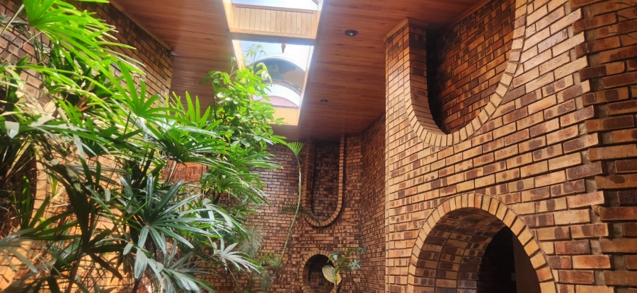 4 Bedroom Property for Sale in Kameelfontein Gauteng