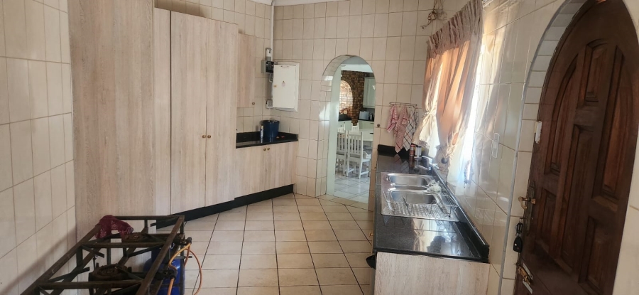 4 Bedroom Property for Sale in Kameelfontein Gauteng