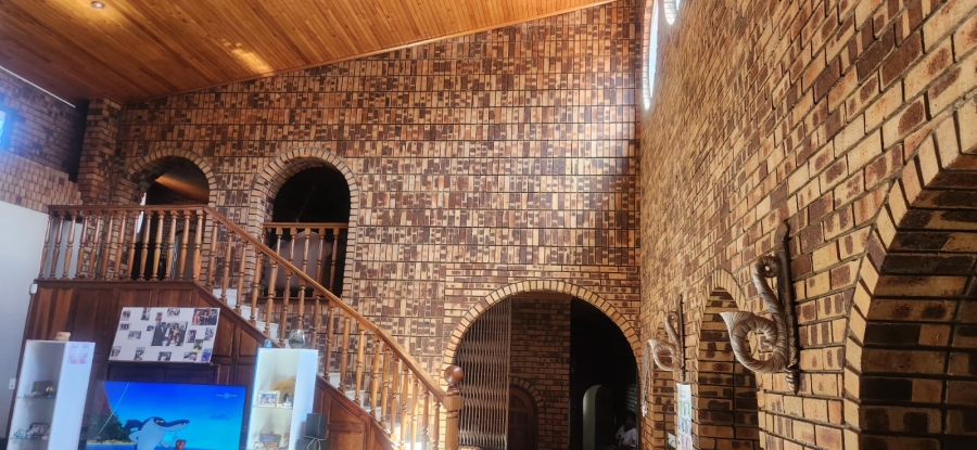 4 Bedroom Property for Sale in Kameelfontein Gauteng